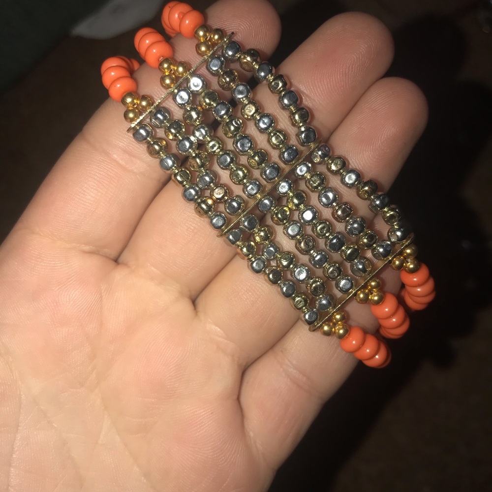 Bracelet